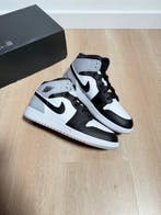 Air Jordan - Air Jordan 1 Mid - Sneakers - Taille : EU 40 -, Kleding | Heren, Schoenen, Nieuw