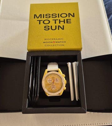 Omega - MoonSwatch - Mission to the Sun - Sans prix de, Bijoux, Sacs & Beauté