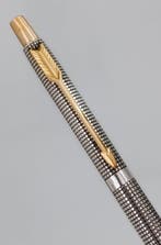 Parker - Ciséle - Stylo, Collections