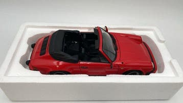 Minichamps 1:18 - Modelauto - Porsche 911 Carrera Cabriolet