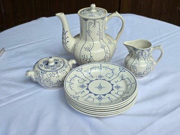 Royal Boch Copenhague - Koffie- en theeservies (9) -, Antiek en Kunst
