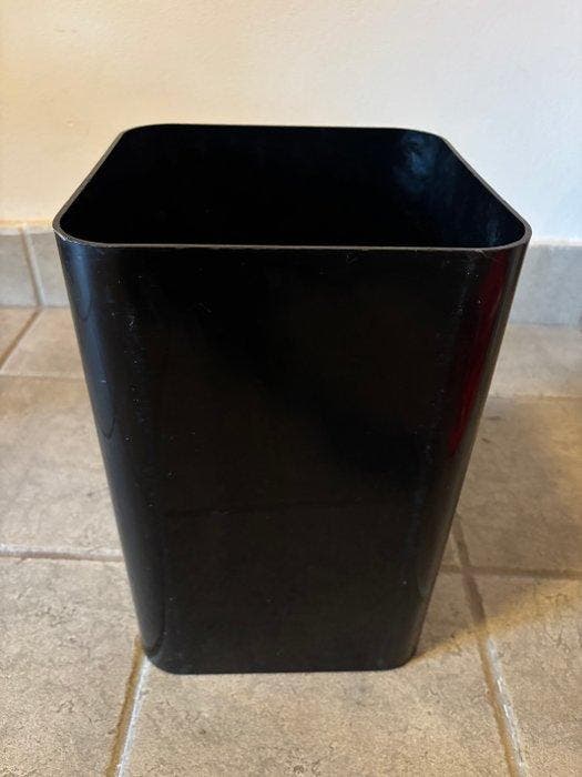 Ufficio Tecnico Kartell - Container - Mod. 4672 - ABS, Antiek en Kunst, Antiek | Meubels | Stoelen en Sofa's