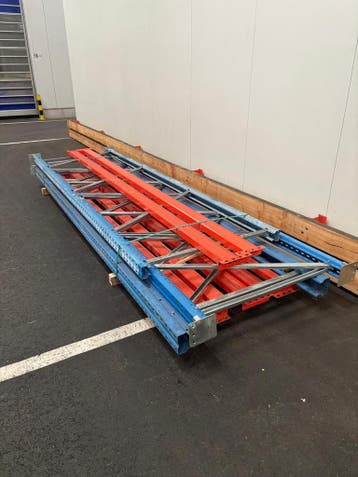 Palletstelling - 3 staanders 3500-4000x1100 -Tot lengte: 7m5, Ophalen of Verzenden