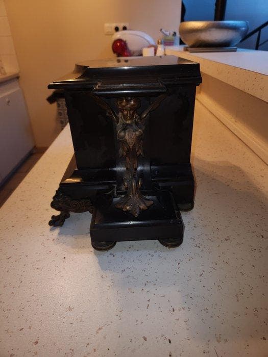 Pendule de cheminée - Antony Bailly - Antique Marbre,, Antiek en Kunst, Antiek | Klokken