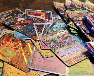 Pokémon Box - 1500 Japanese Cards – +250 HOLO Cards (EX