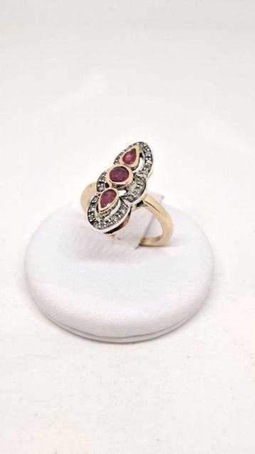 Ring - 12 kt. Geel goud Robijn - Diamant