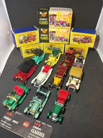 Matchbox, Corgi, Lesney 1:43 - Voiture miniature (13) - Lot, Nieuw