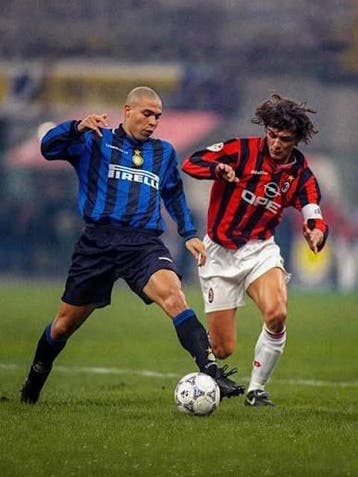AC Milan - Italiaanse voetbal competitie - Paolo Maldini -, Nieuw
