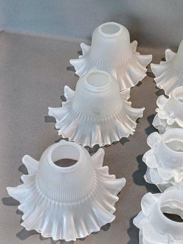 rok of bloemenkapjes voor verlichting - Ornement de lampe