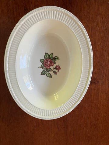 Wedgwood - Service de dîner (3) - Moss Rose - Faïence - 2, Antiek en Kunst