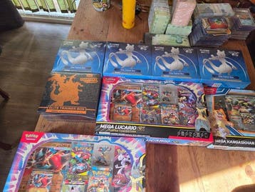 Pokémon - 108 Booster box, Nieuw
