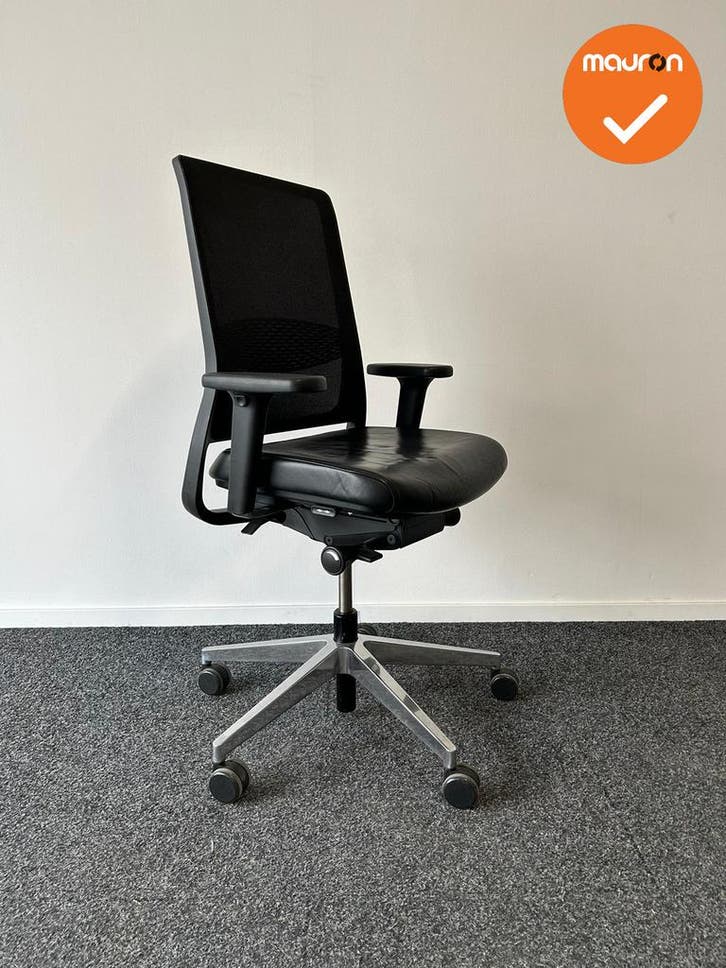 Gispen Zinn bureaustoel - 4D Armleggers - Zwart Leer, Articles professionnels, Aménagement de Bureau & Magasin | Mobilier de bureau & Aménagement