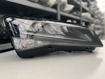 SKODA SUPERB 3 LIFT LED KOPLAMP RECHTS 3V1941018C, Autos : Pièces & Accessoires, Verzenden