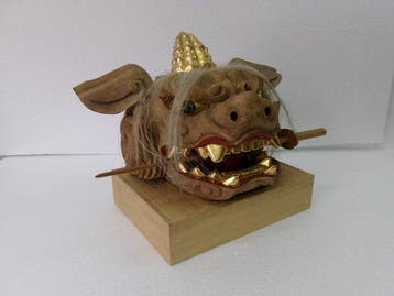 Hoofd - Hout, Houten sculptuur van een leeuwenkop