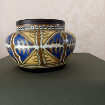 Plateelbakkerij Zuid-Holland - Bloempot - Cache pot. -