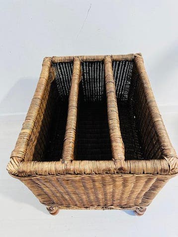 Tijdschriftenhouder - Vintage gevlochten rattan