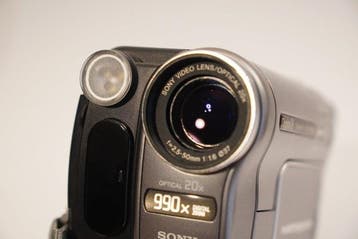 Sony DCR-TRV270E Digital8 Camcorder Nightvision USB Handycam