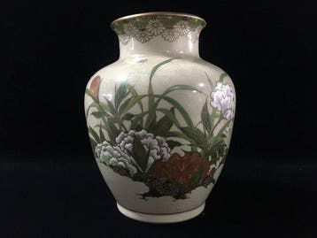 Vintage Japanese Satsuma Ware Flower Vase - Peony &