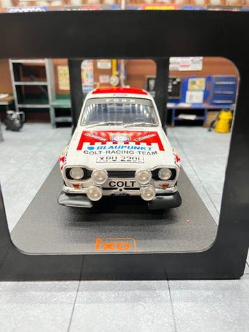IXO 1:18 - Voiture miniature - Ford Escort MK1 RS 1600 No.6,