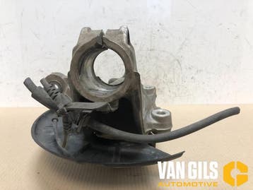 Fusee rechts-voor Volkswagen Passat O217037