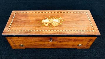 Antieke speeldoos Carillon Music box George Bendon & Co -, Antiek en Kunst