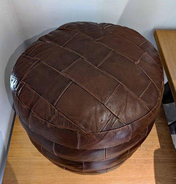 Poef - Ottomaans - Leder - Rits gemarkeerd SPEED
