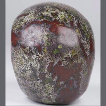 107g Dragonbloodstone Skull – Níðhöggr – Urkraft 5,1 x 3,9 x