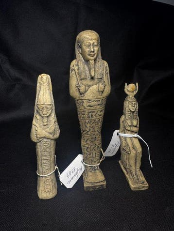 Replica van een oud-Egyptische set van 3 Beeldje - 20 cm