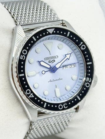 Seiko - Seiko 5 Sports - Zonder minimumprijs - SRPE77K1 -