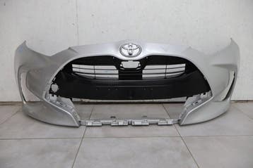 voorbumper Toyota Yaris IV 4 52119-K0050, Verzenden, Gebruikt