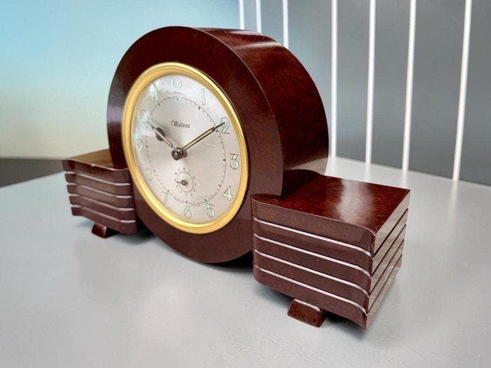 Pendule de cheminée - Art déco Bakélite - 1930-1940 - Testé, Antiquités & Art, Antiquités | Horloges