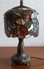 Tiffany Stil - Lampe - Tafellamp - Bronze, gekleurd glas, Antiek en Kunst