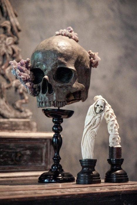 Sculpture, NO RESERVE PRICE - Grim Reaper carving from deer, Antiquités & Art, Art | Objets design