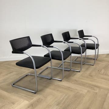 Complete Design set van 4x Vitra Visasoft Visavis, Gebruikt, Zwart, Eén