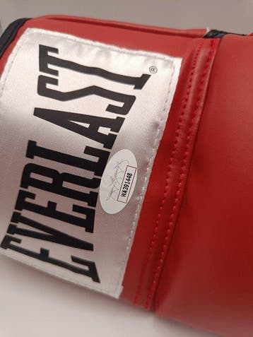 Boxing - Larry Holmes, Verzamelen, Nieuw