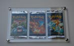 Pokémon - 3 Booster bundle - 3x Base Booster Packs Charizard, Hobby en Vrije tijd, Nieuw