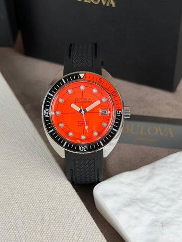 Bulova - Oceanographer Snorkel Automatic Date Orange/Black -, Nieuw