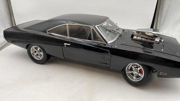 De Agostini 1:8 - Voiture miniature - Dodge Charger Toretto, Nieuw