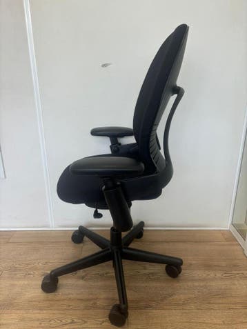 Refurbished Steelcase Leap Full Option, Nieuwe Stoffering!, Verzenden, Zwart, Zo goed als nieuw, Bureaustoel