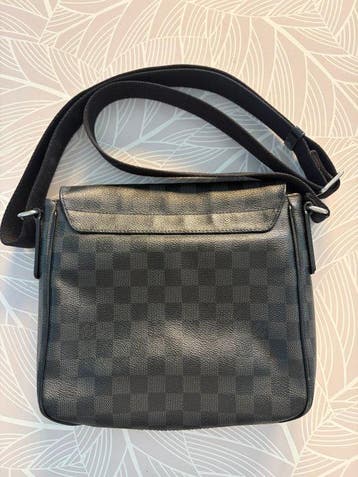 Louis Vuitton - District - Sac à bandoulière, Nieuw