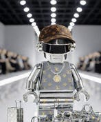 Lego Merchandise - Art - Luxury Minifigure – Gold Fashion