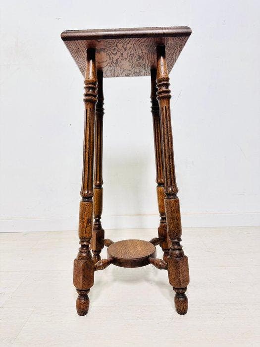 Tafelstandaard - Eiken plantenstandaard met gedraaide en, Antiquités & Art, Curiosités & Brocante