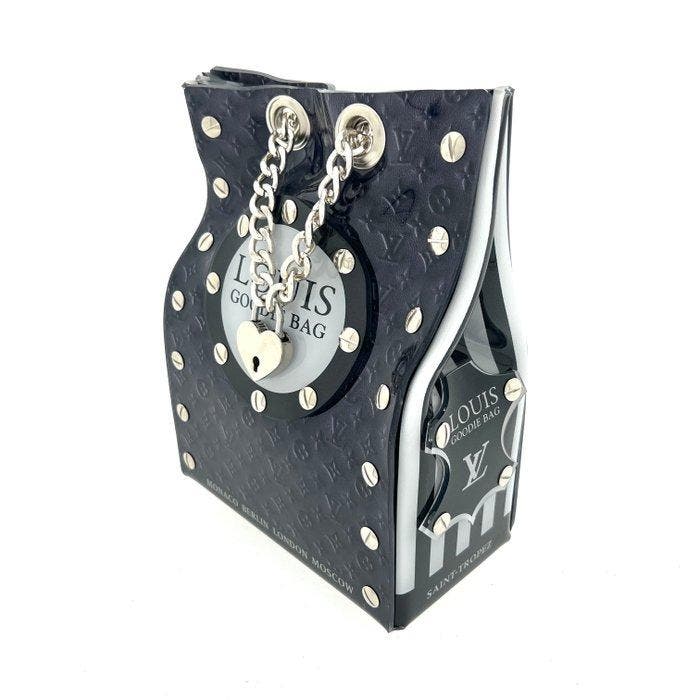 Ad van Hassel (1953) - Luxury Louis Vuitton Goodie Bag, Antiquités & Art, Art | Peinture | Moderne