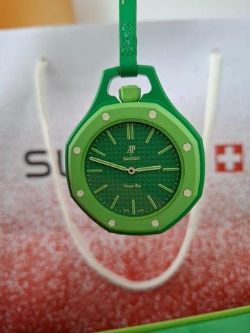 Swatch - Modèle Audemars Piguet x Swatch - Royal Pop - Green