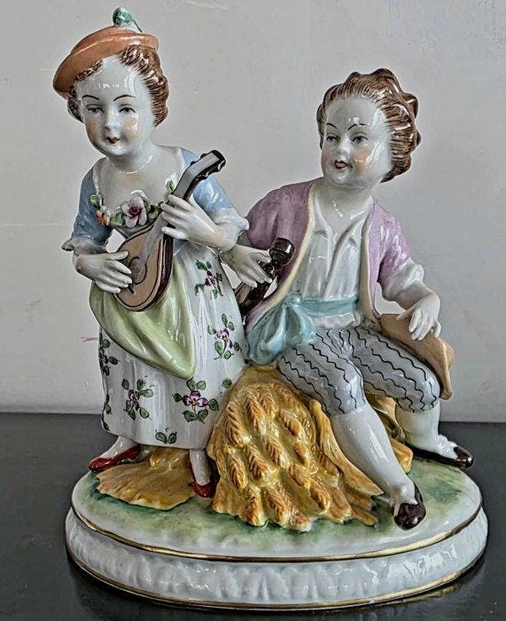 Unterweissbach - Beeldje - 4 Saisons Groupe Galant (4) -, Antiquités & Art, Antiquités | Verre & Cristal