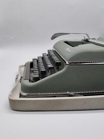 Olympia SM2 - Machine à écrire - 1950-1960
