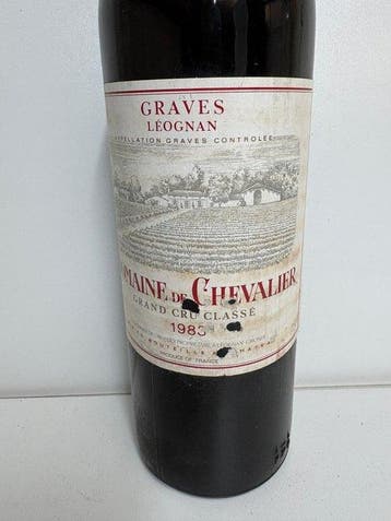 1983 Domaine du Chevalier - Graves Grand Cru Classé - 1 Fles, Nieuw