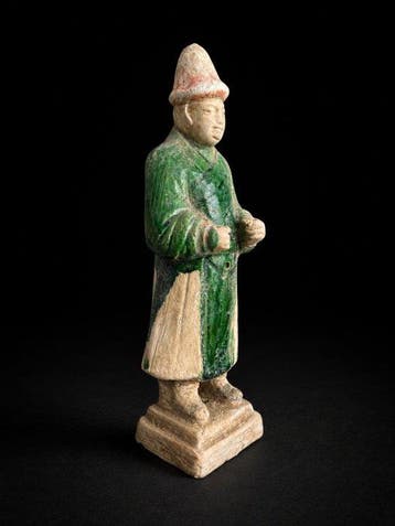 Oud-Chinees, Ming-dynastie Terracotta Figuur - 21.5 cm