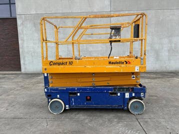 Veiling: Schaarlift Haulotte Compact 10 Elektrisch 2002, Ophalen