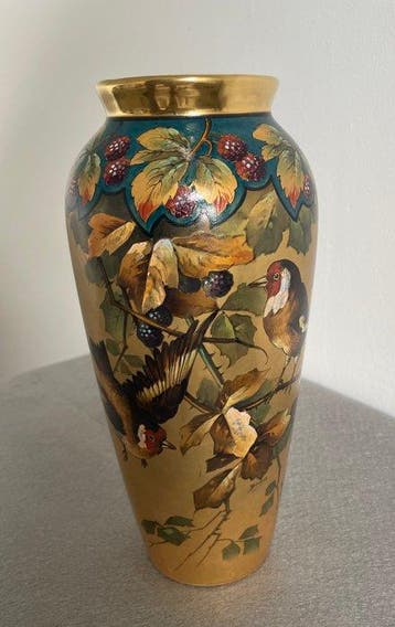 Jean Boyer Limoges - Peintre L. Buisson - Vase - Porcelaine